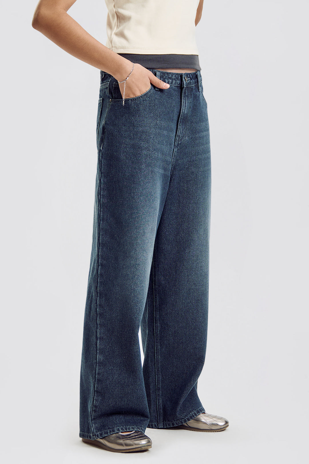 996663-Indigo (4).jpg
