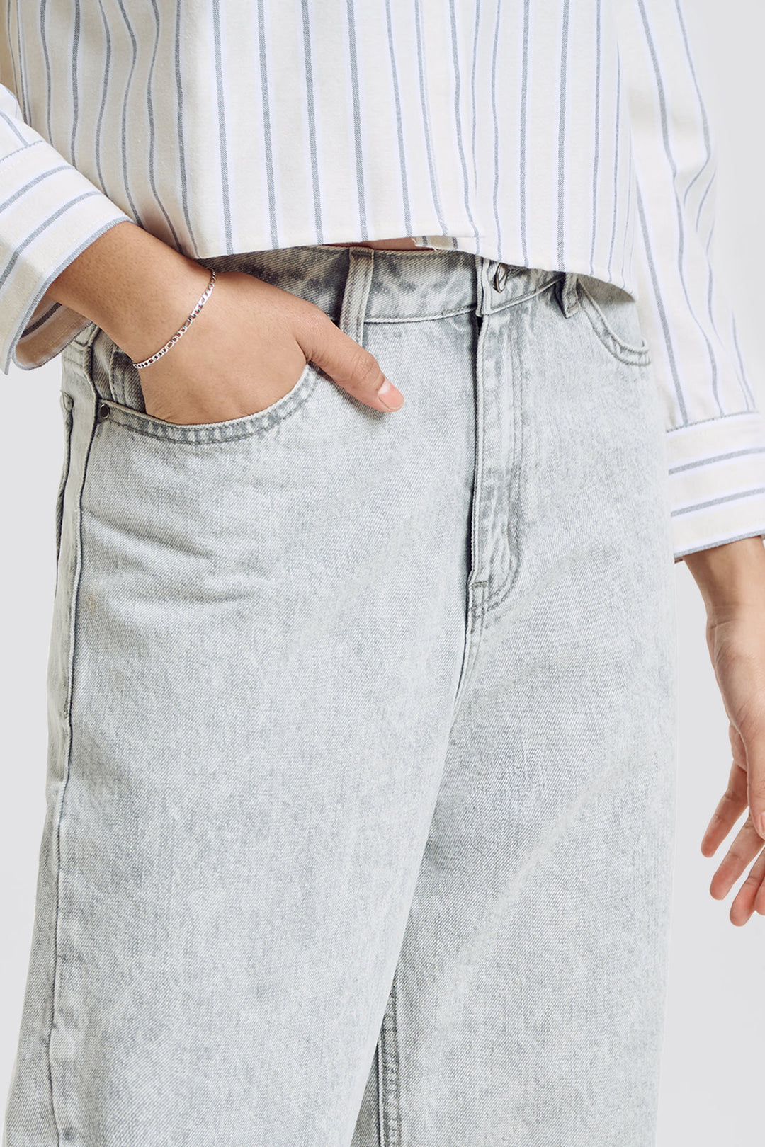 996664-Acid Gray (1).jpg