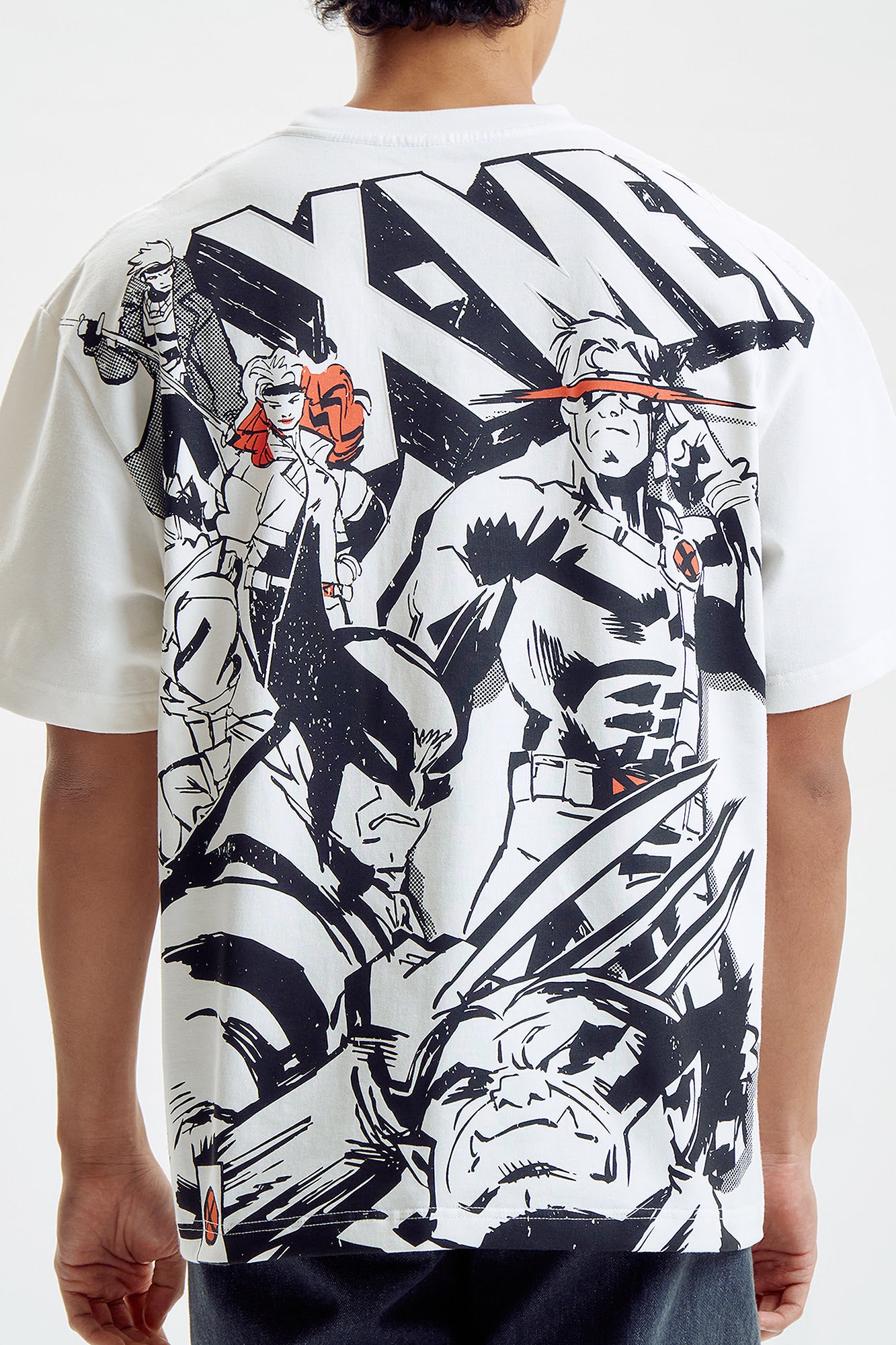 Penshoppe Marvel X-Men Relaxed Graphic T-Shirt