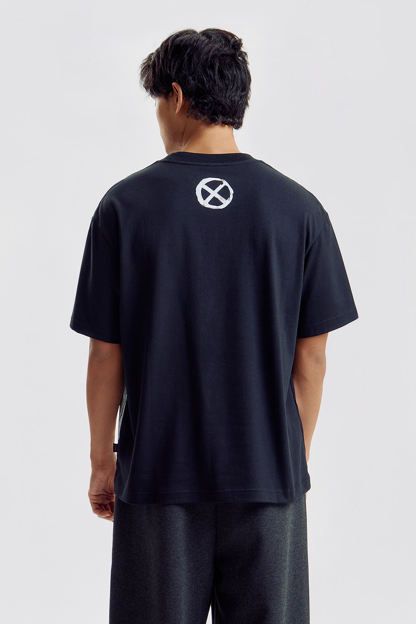 Penshoppe Marvel X-Men Relaxed Graphic T-Shirt