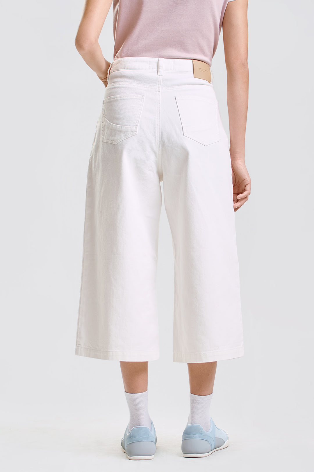 996727-White (4).jpg