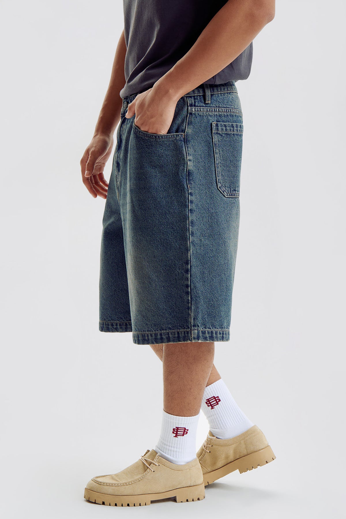 996796-Indigo (4).jpg