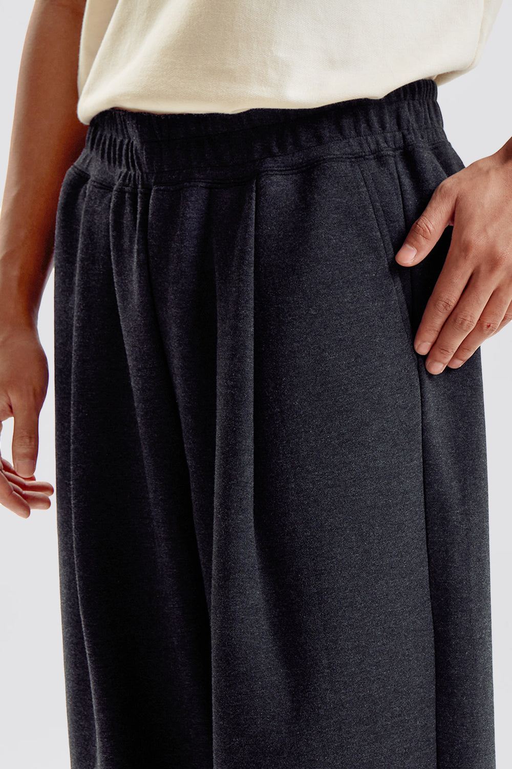 996799-Charcoal Black (2).jpg