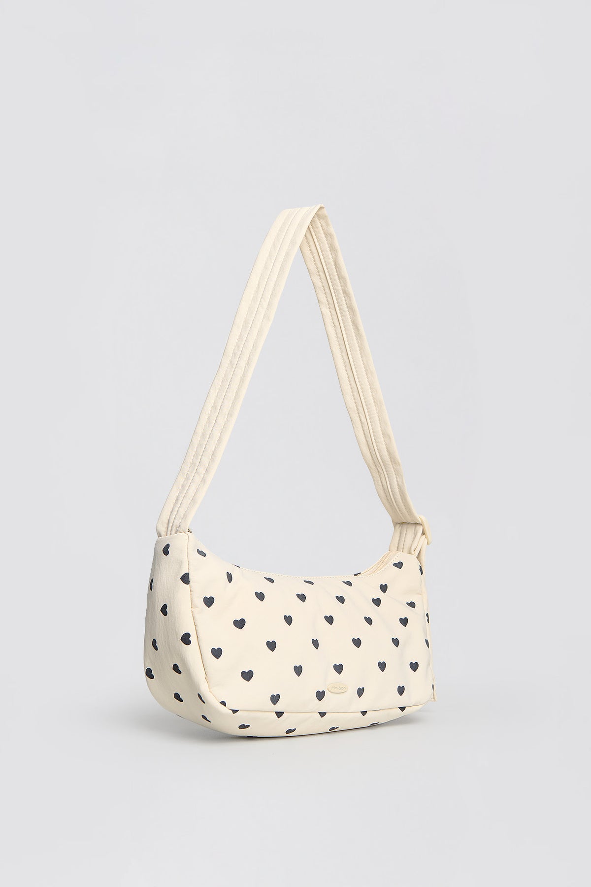 996938-Cream (1).jpg