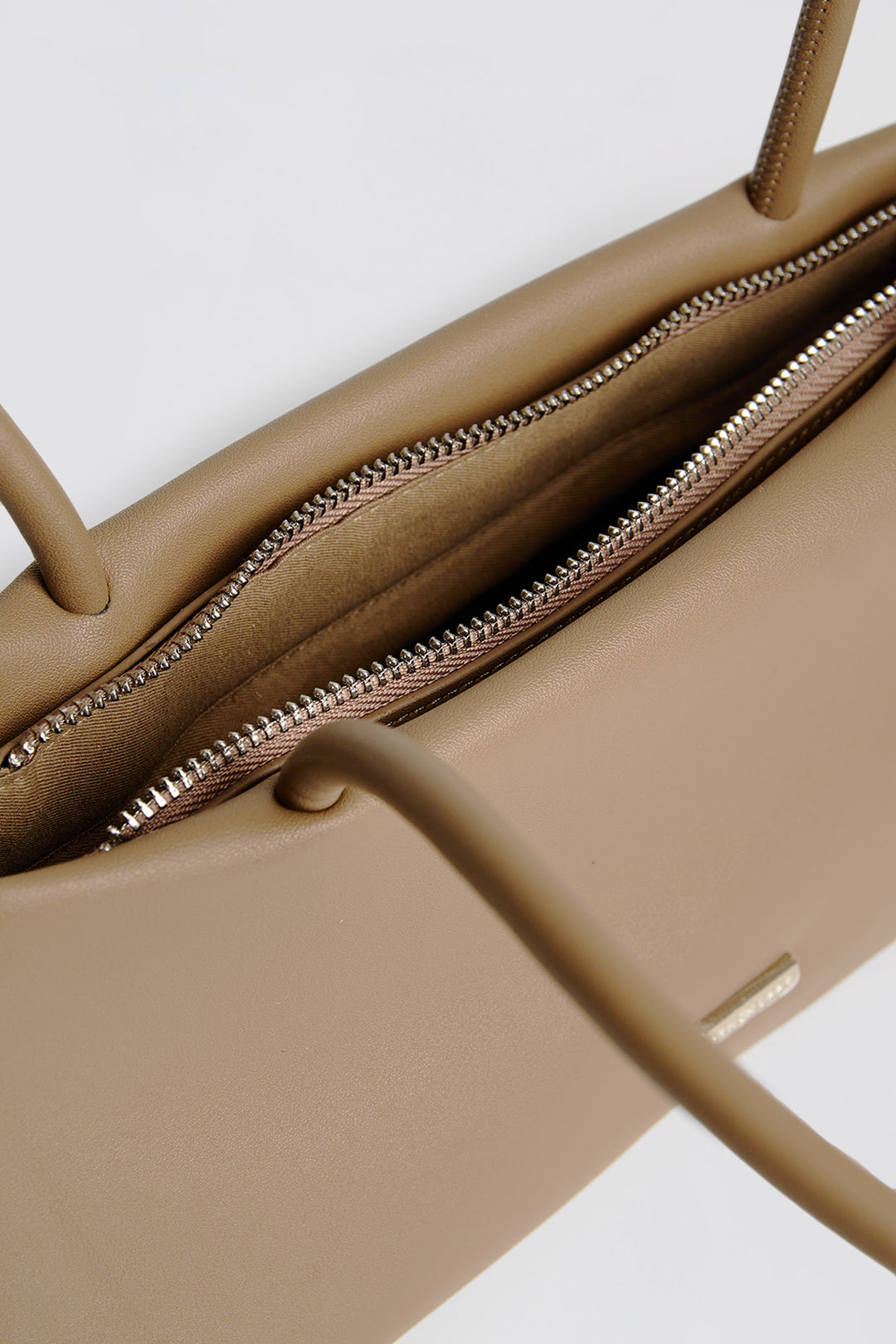 996940-Taupe (3).jpg