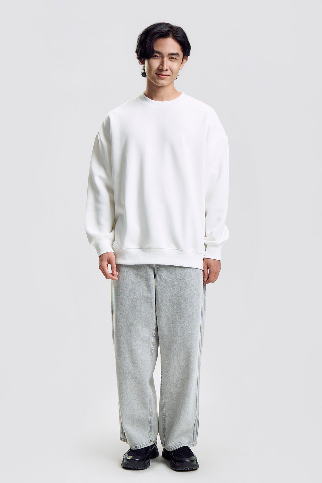 997223-Off White (1).jpg