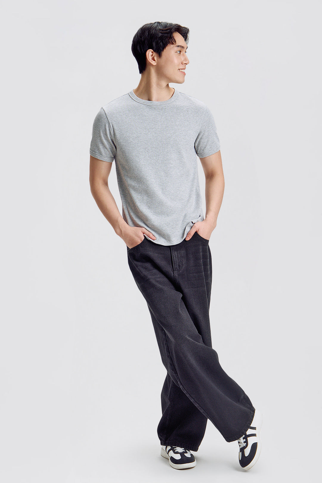 997304-Black (1).jpg