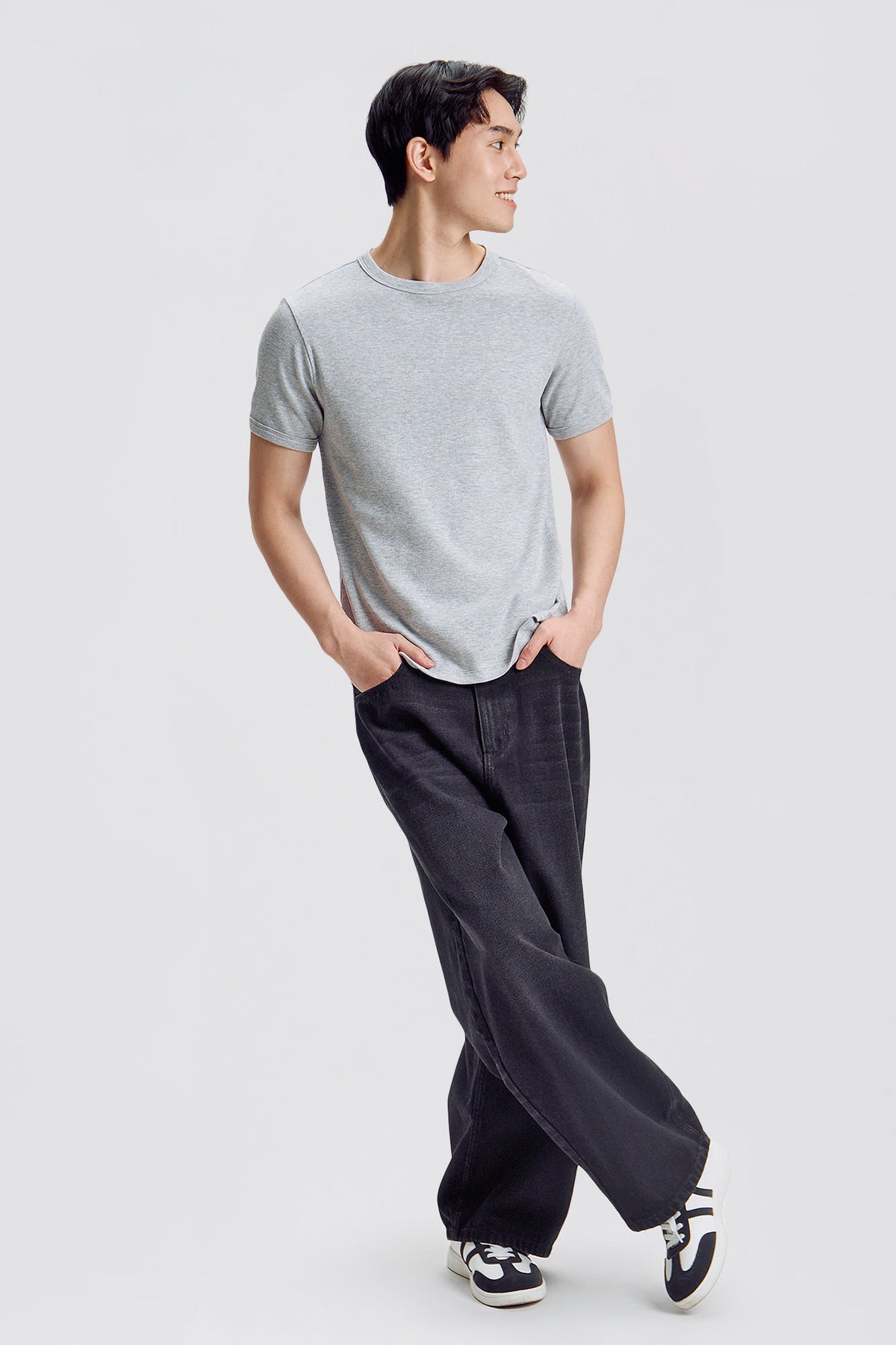 997304-Black (1).jpg