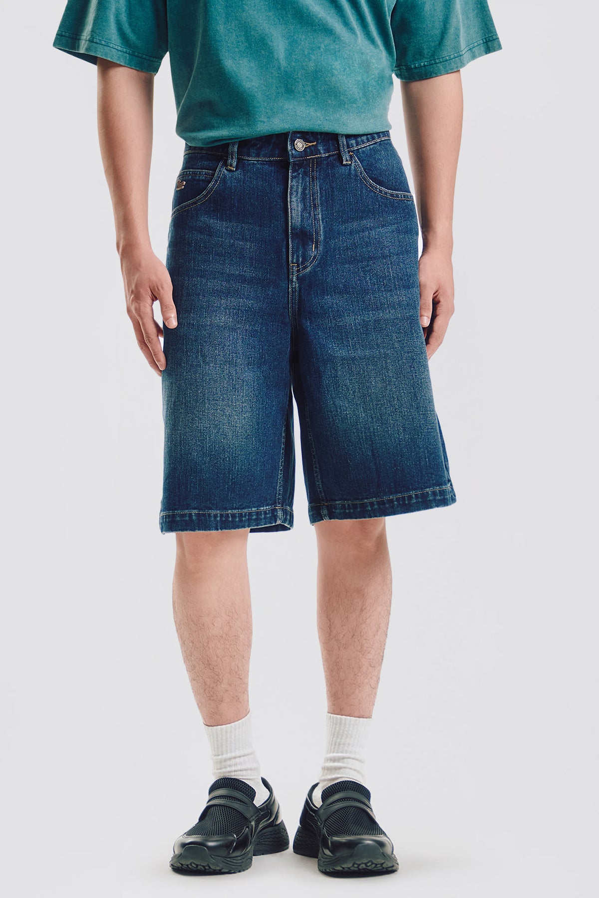 Baggy Fit 5-Pocket Denim Shorts