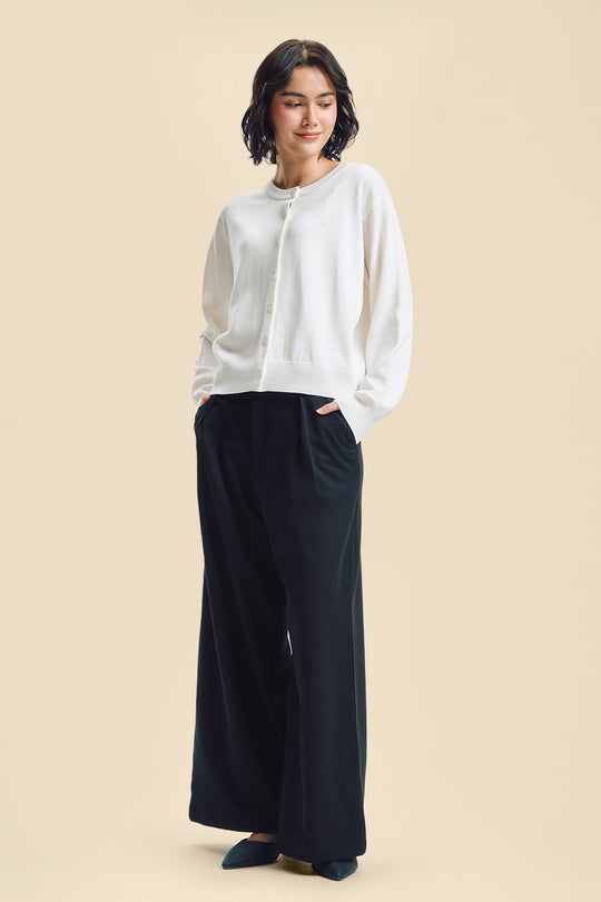 997481-Off White (4).jpg