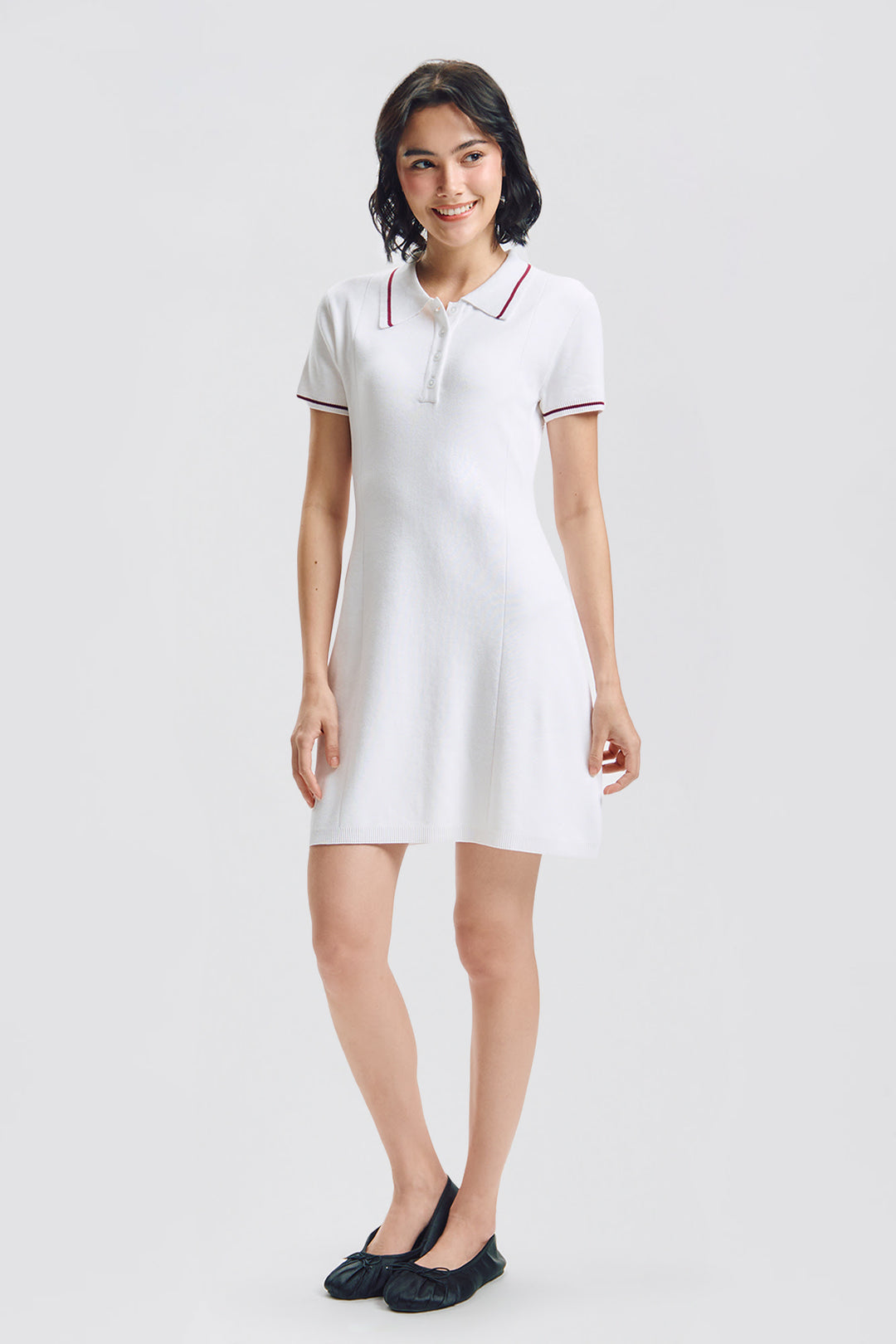 997484-Off White (1).jpg