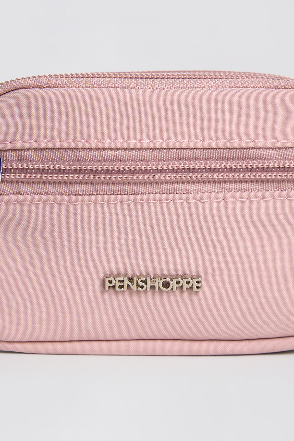 997686-Blush (1).jpg