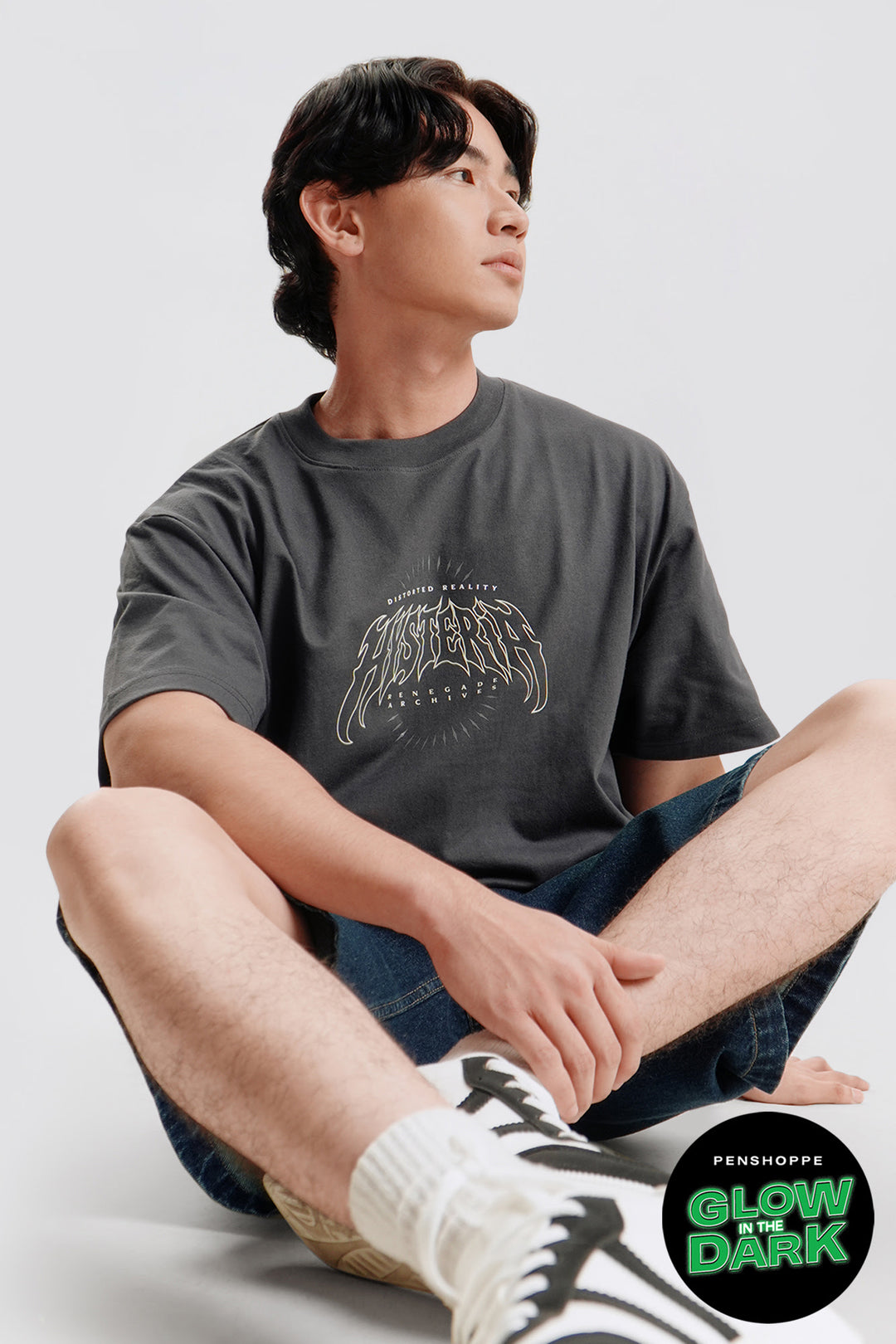 Hysteria Relaxed Graphic T-Shirt