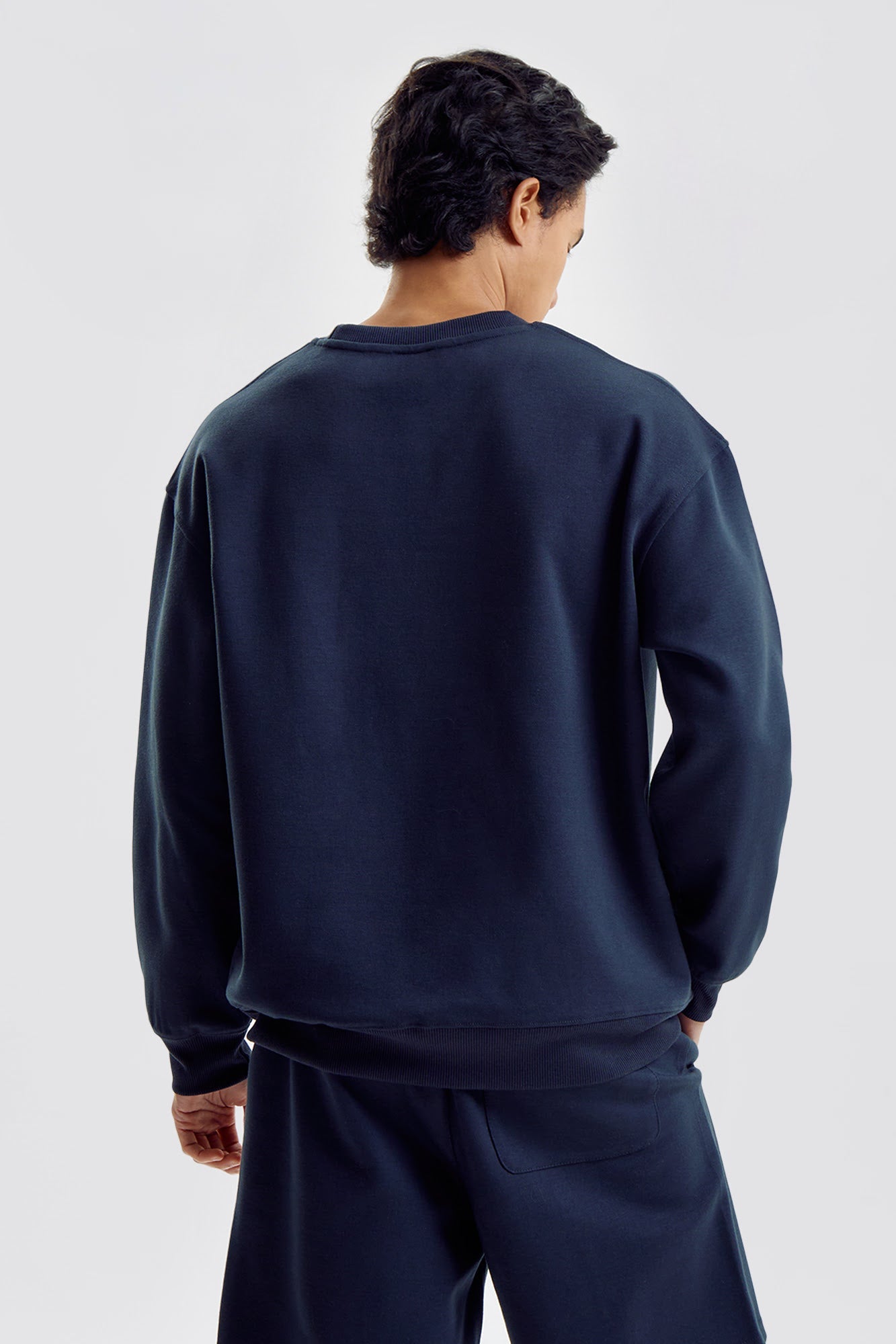 Relaxed Pullover Sweatshirt