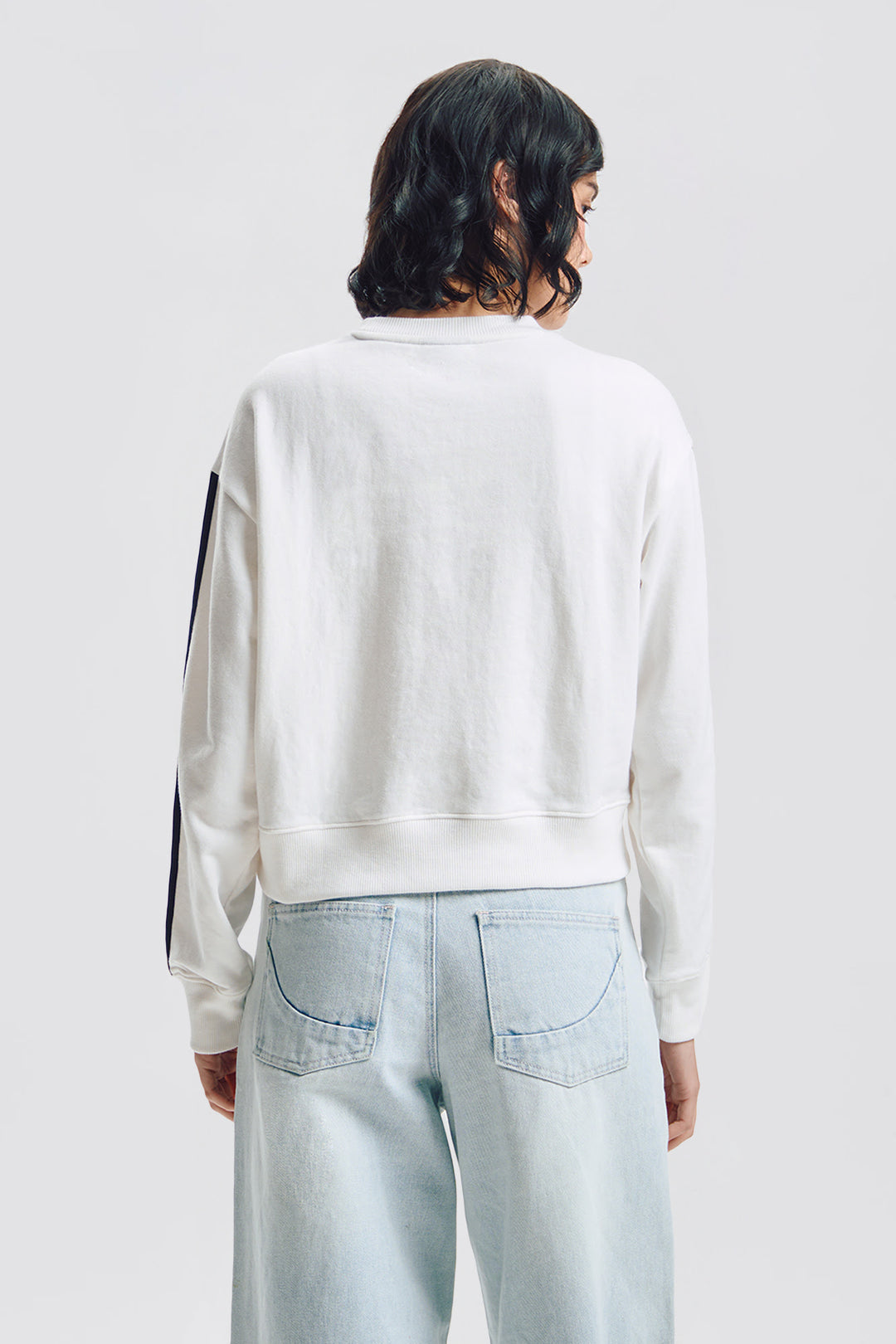 998634-Off White (3).jpg