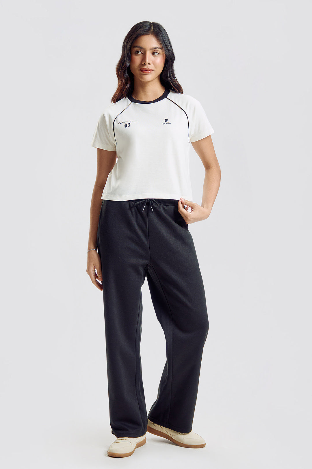 999171-Off White (1).jpg