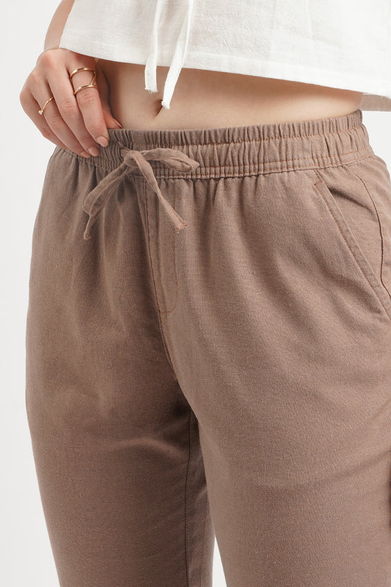 Basic Chic Fit Linen Pull On Trousers