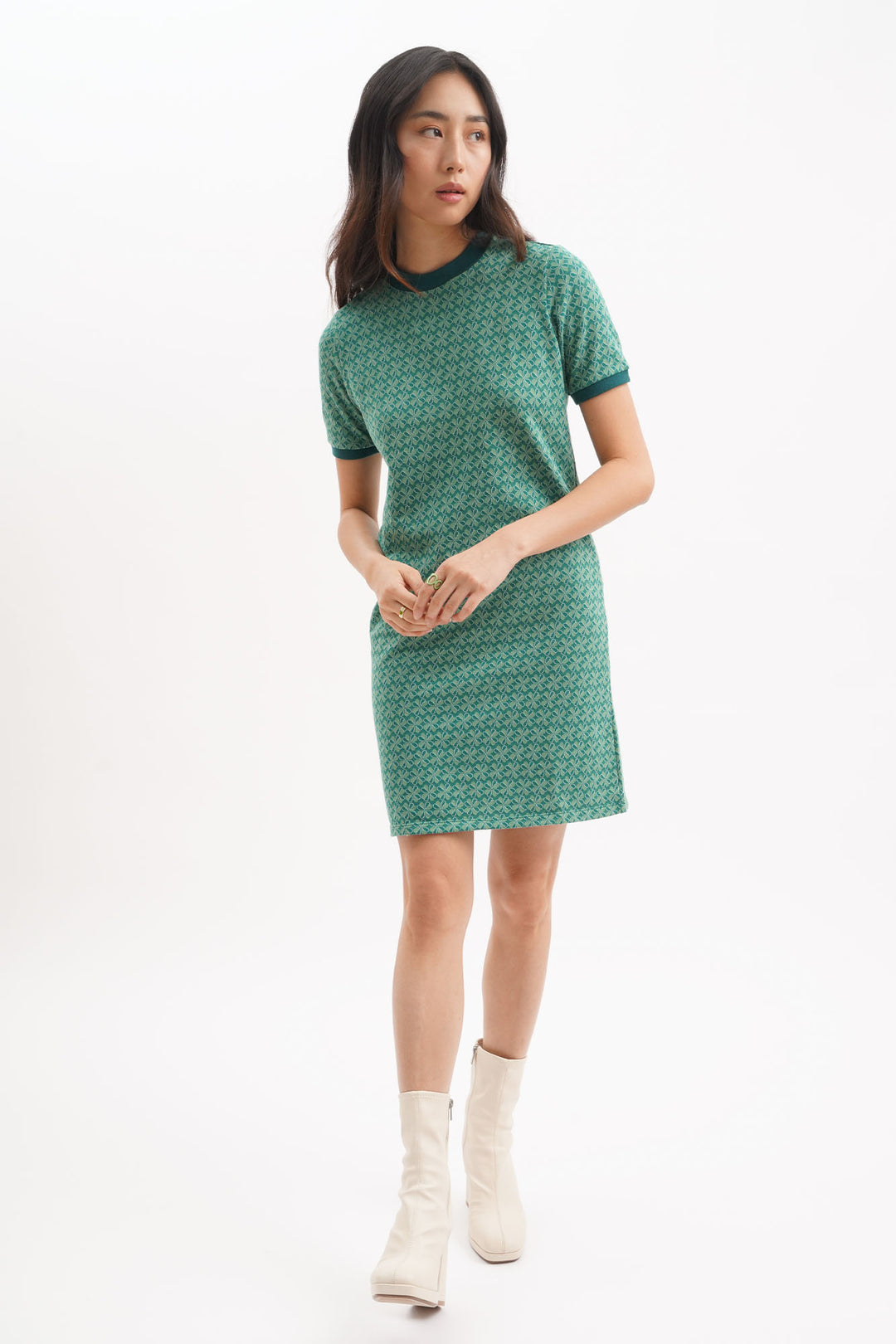 967650-Green (2).jpg