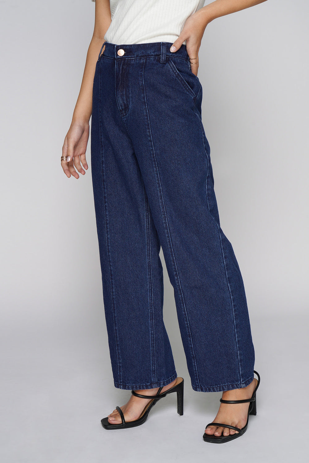 967966-Blue (3).jpg