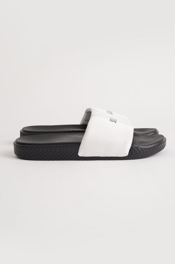 969476-Off White (3).jpg
