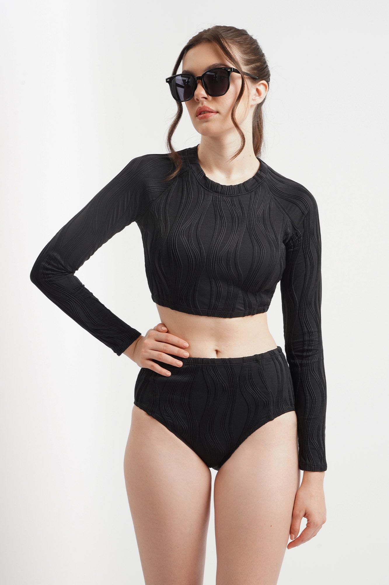 Penshoppe Core Women's Two-Piece Textured Rash Guard