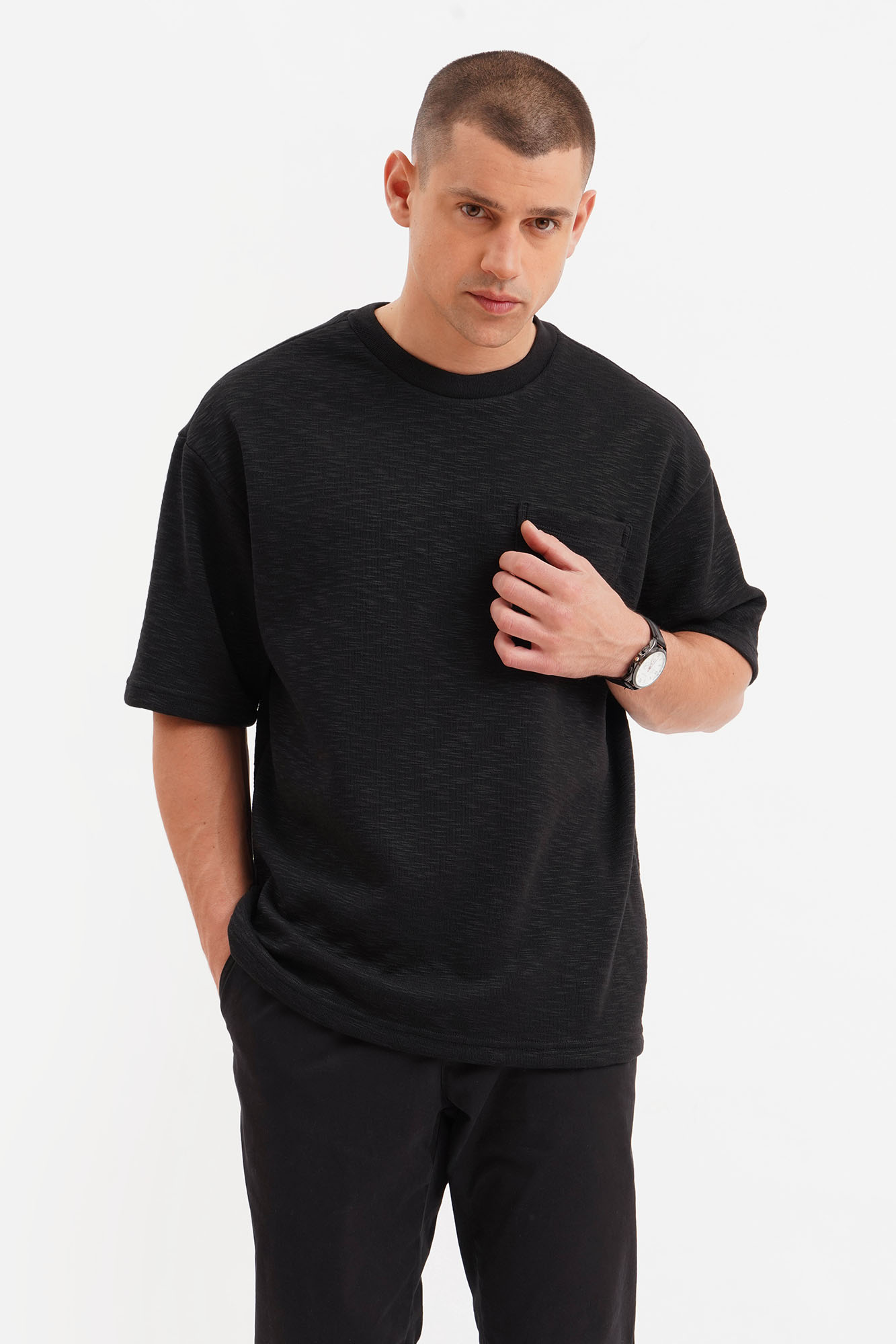 972448-Black (1).jpg
