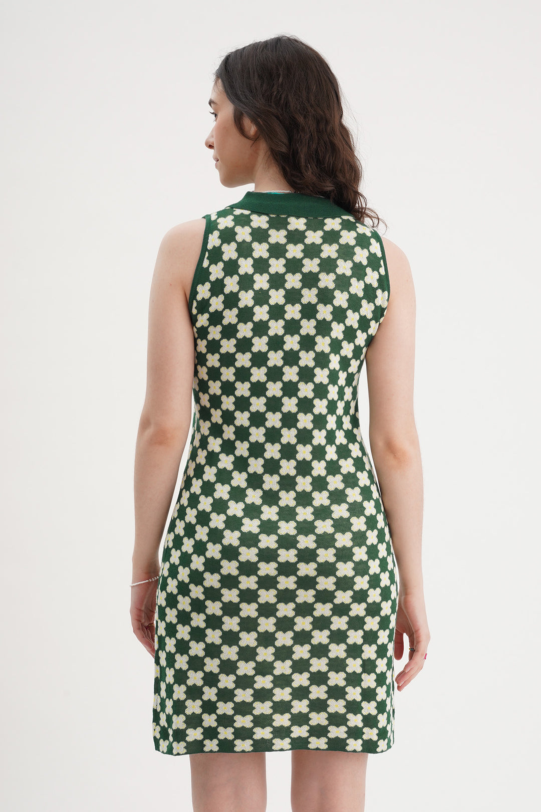 972559-Green (6).jpg
