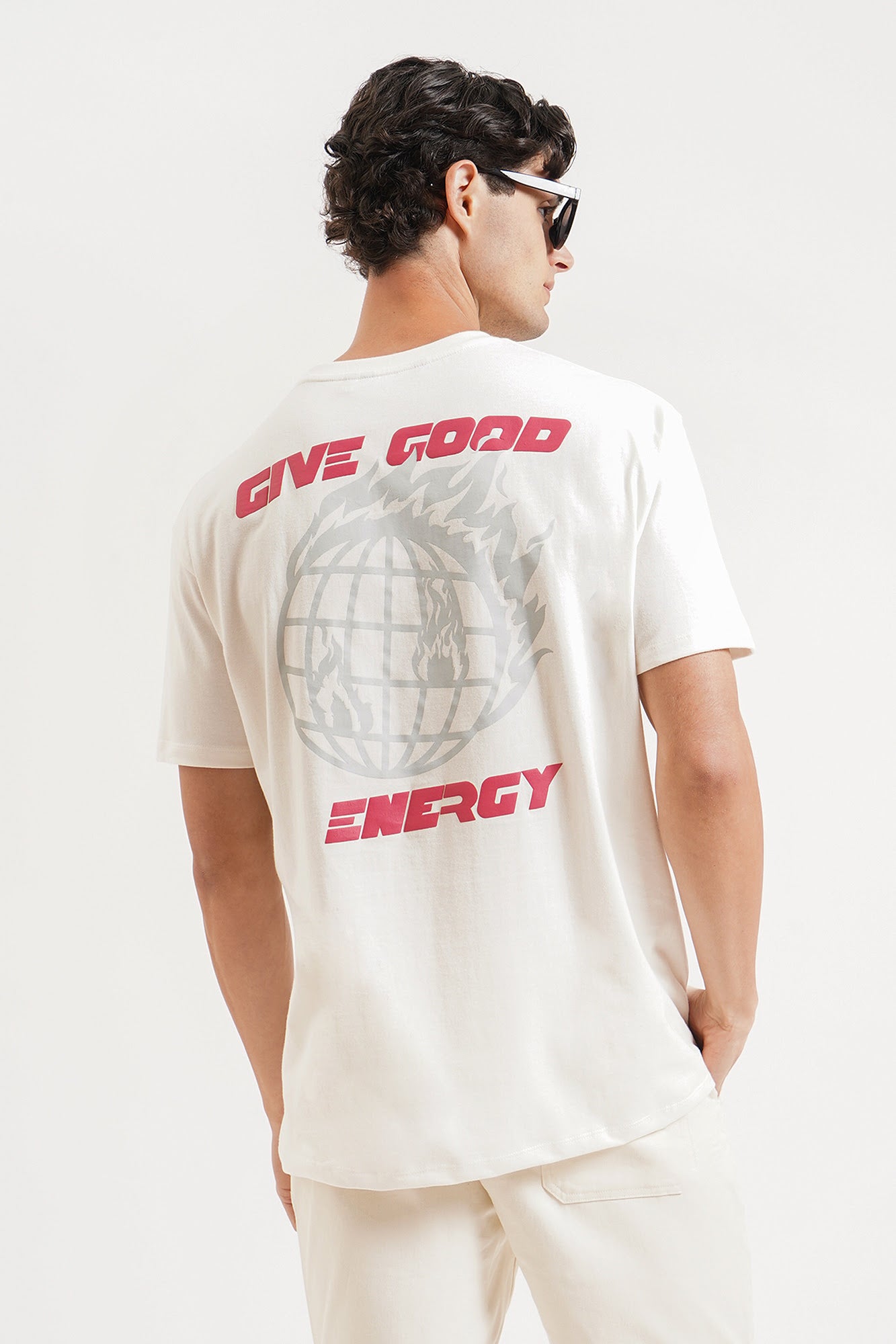 972977-Off White (4).jpg