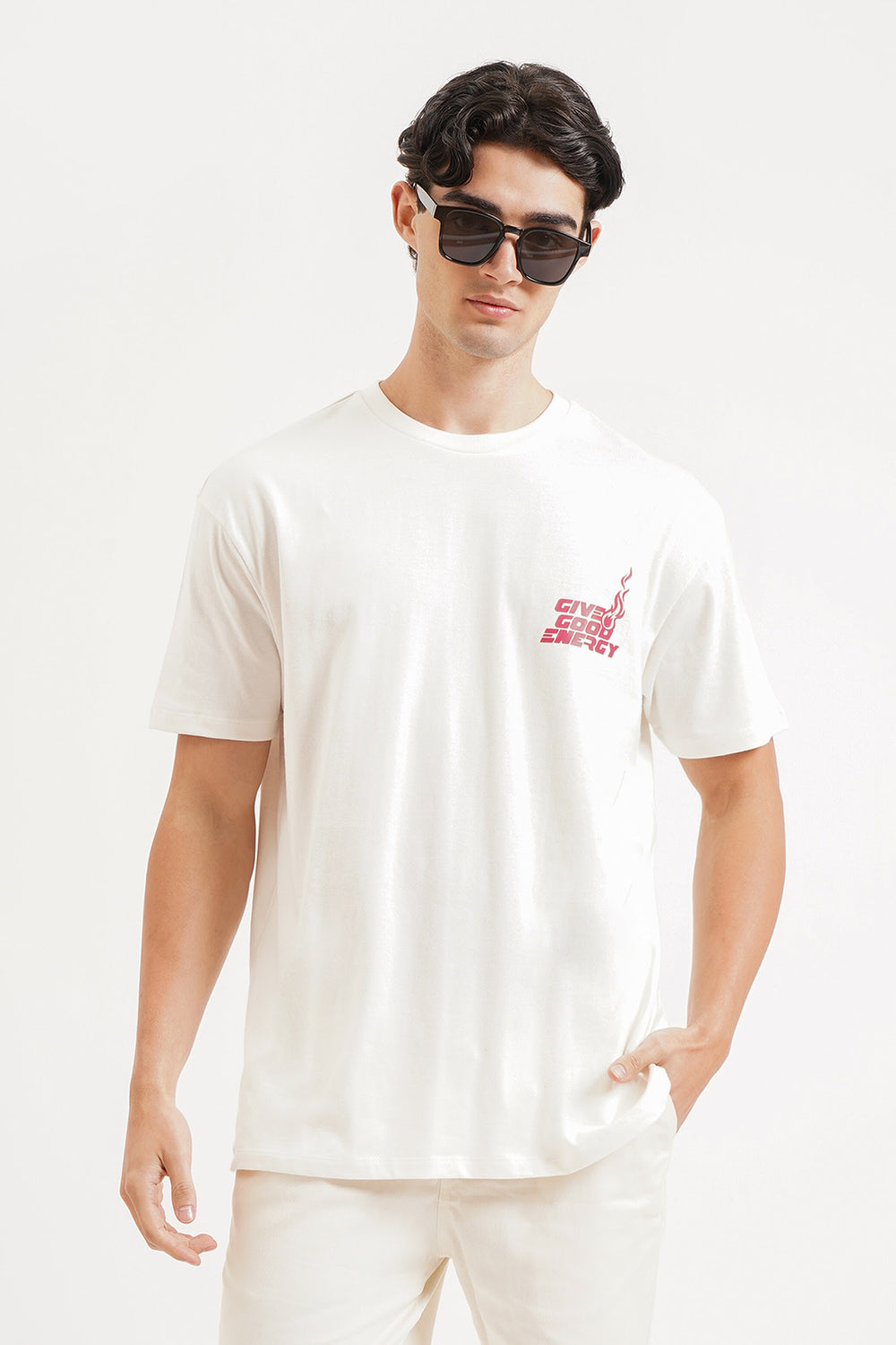 972977-Off White (8).jpg