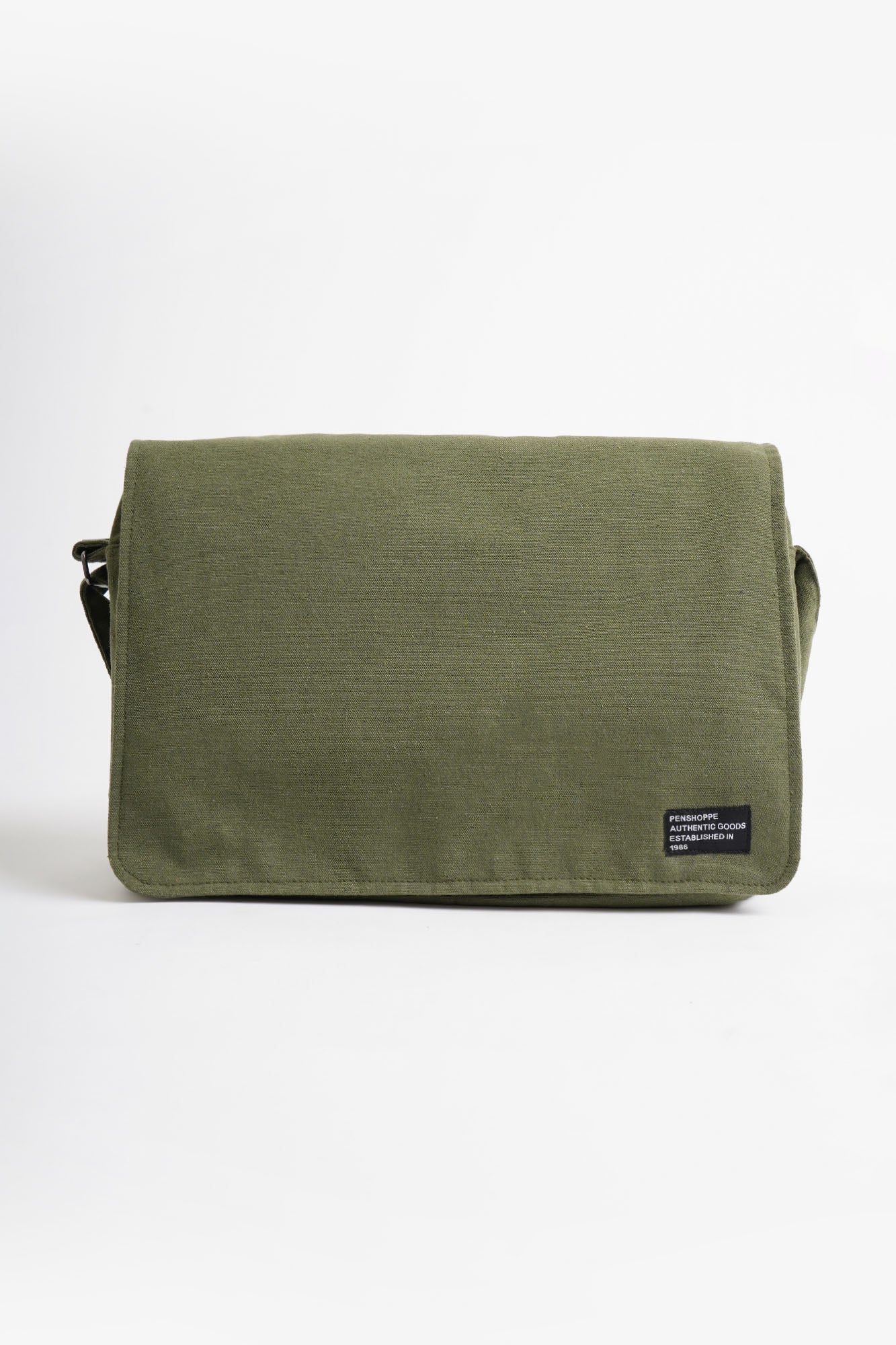 973153-Olive (3).jpg