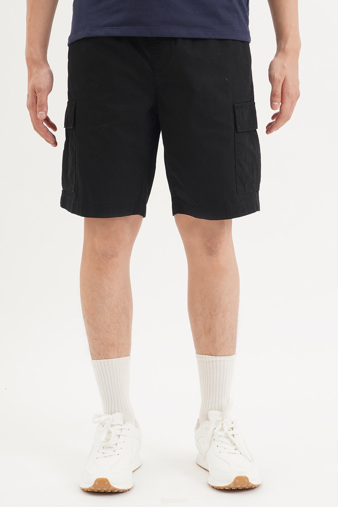 973893-Black (1).jpg