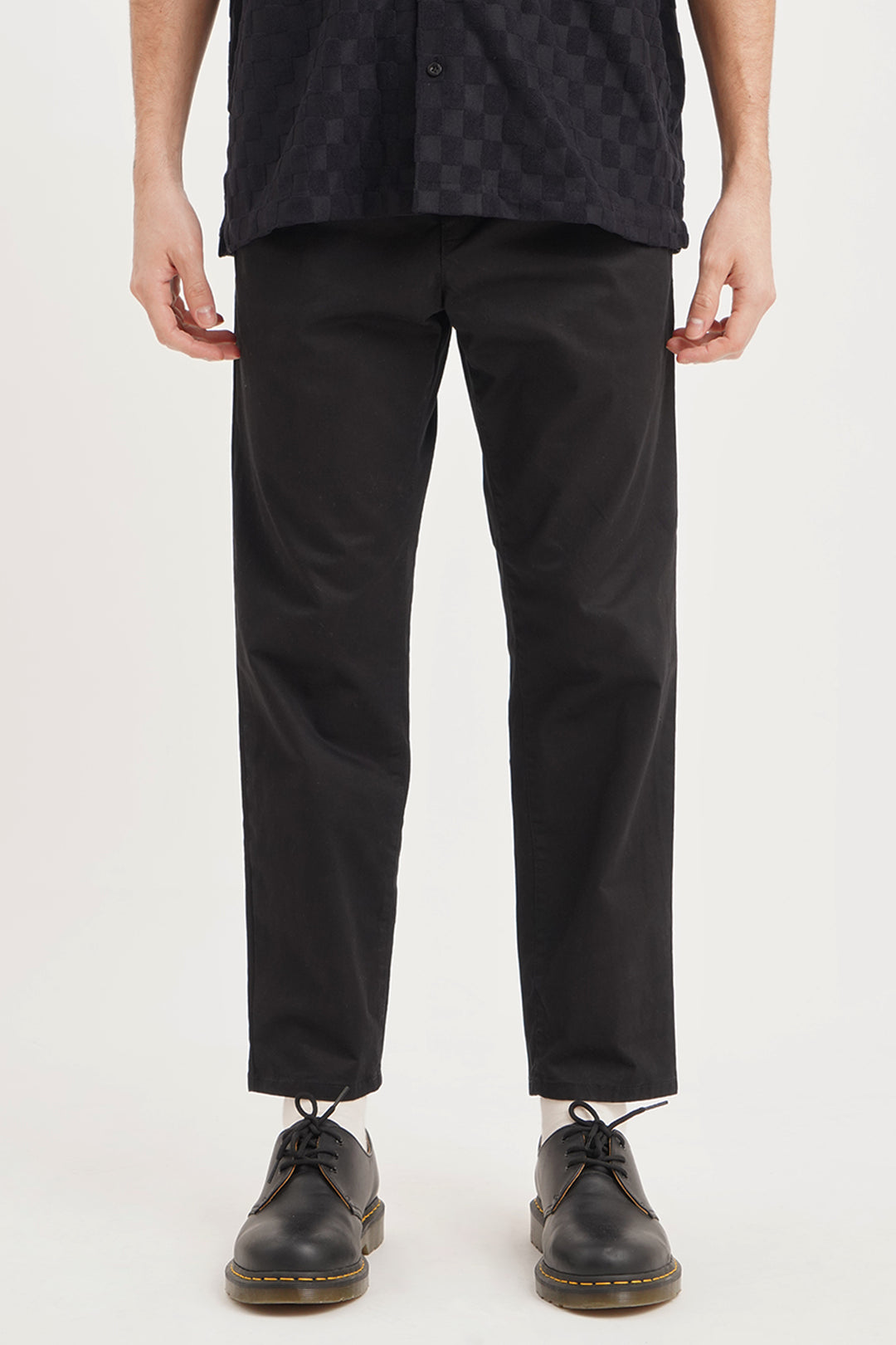 974233-Black (4).jpg