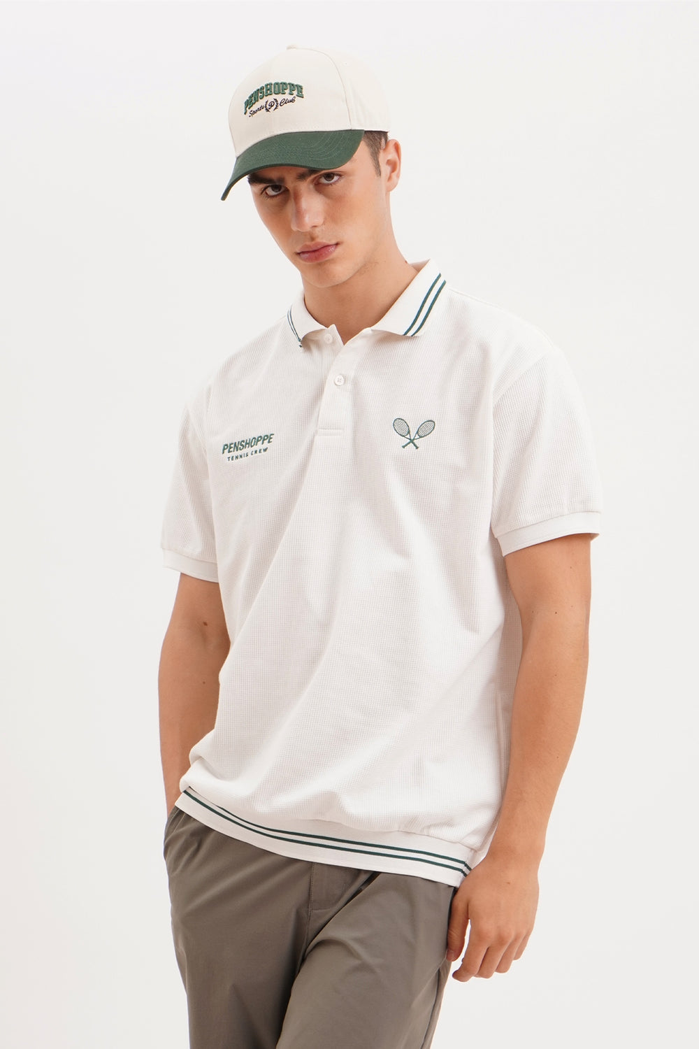 974715-Off White (1).jpg
