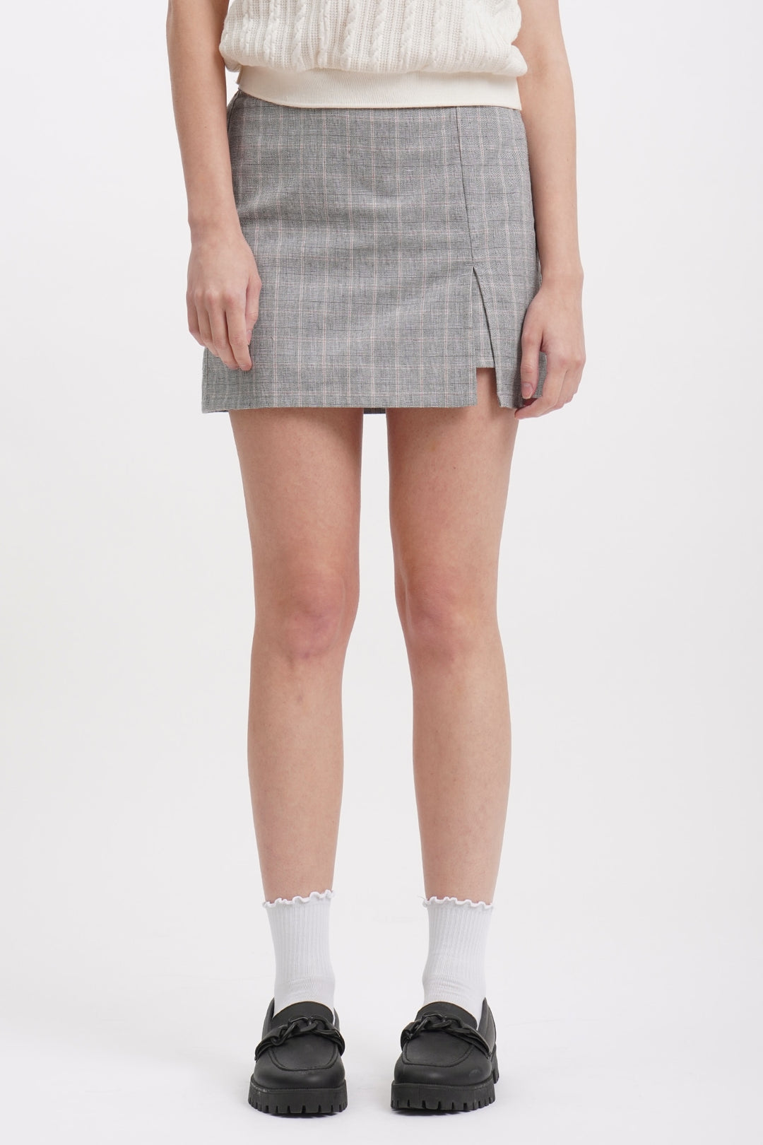974869-Gray (2).jpg