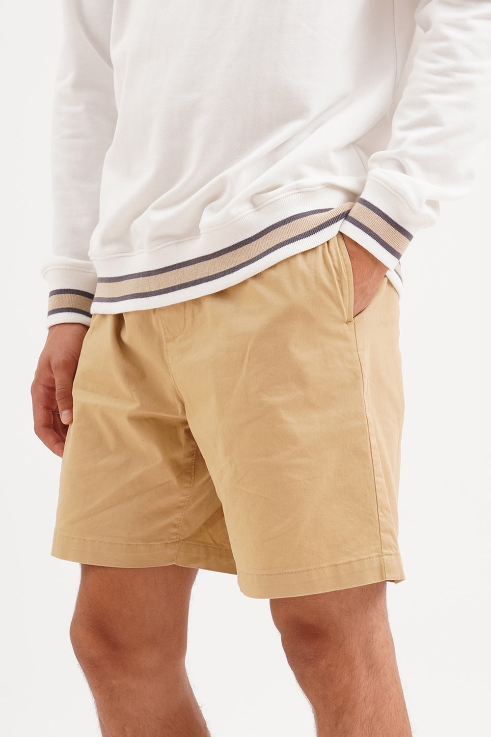 975080-Khaki (2).jpg