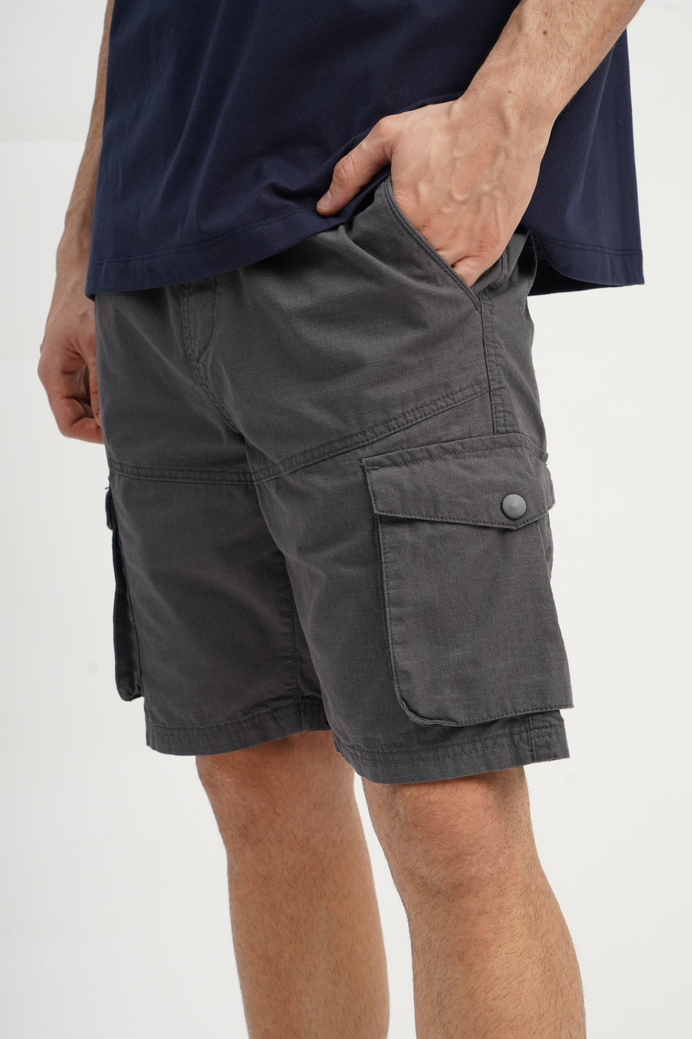 975248-Gray (3).jpg