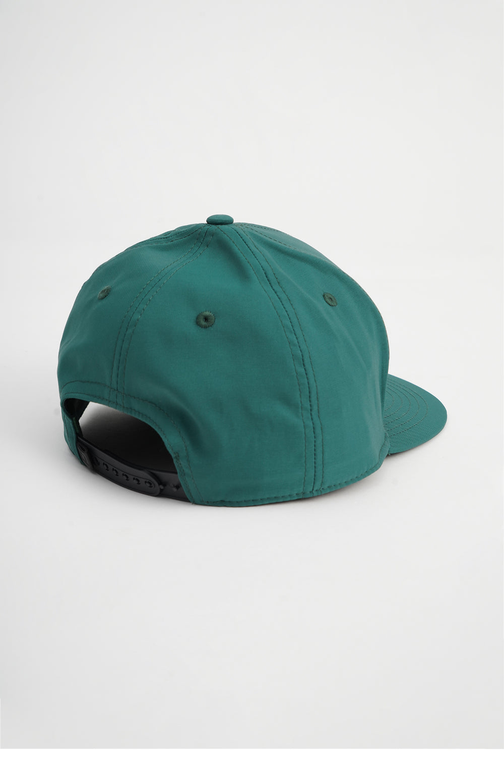 975273-Green (1).jpg