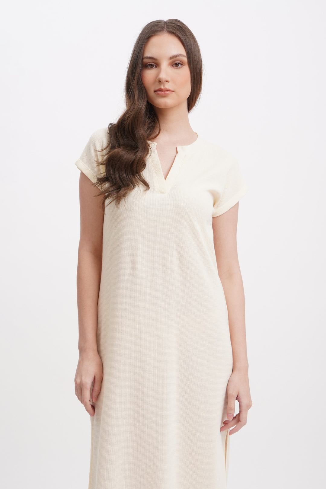 975411-Off White (2).jpg