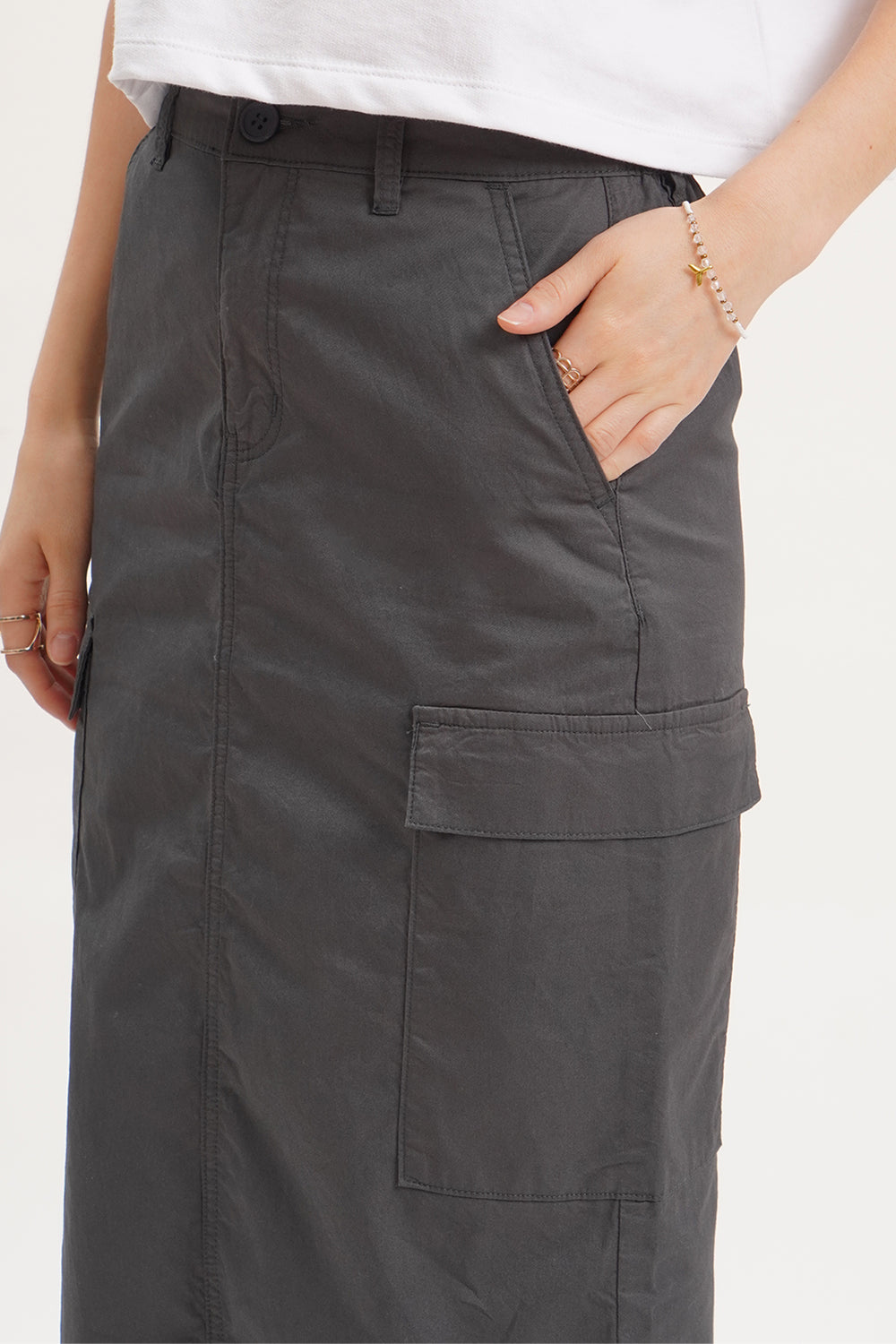 975689-Dark Gray (1).jpg