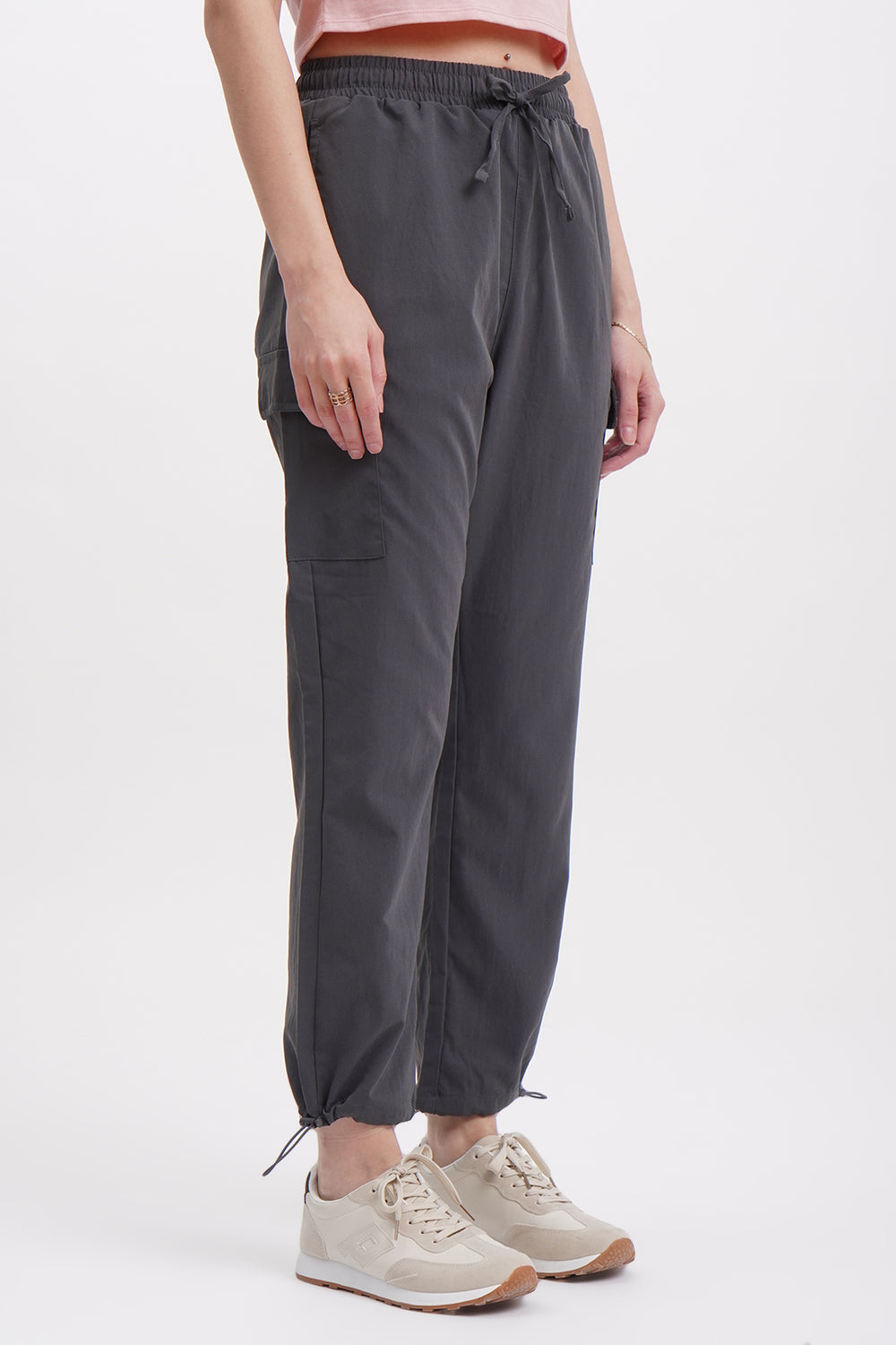 975691-Gray (4).jpg