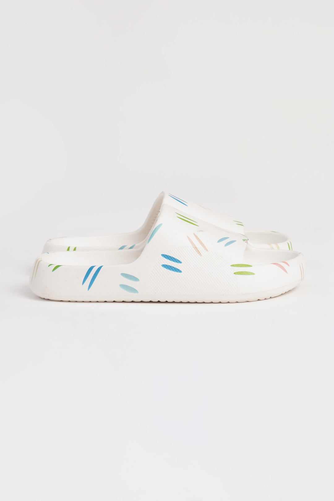 975742-Off White (2).jpg