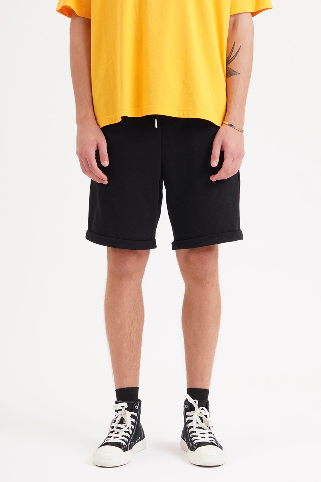 975918-Black (1).jpg