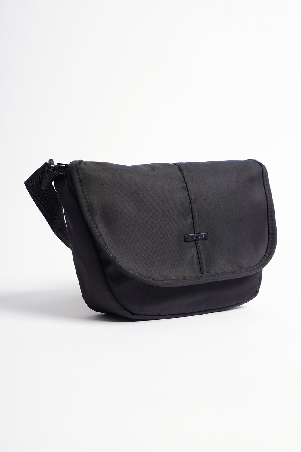 977054-Black (2).jpg