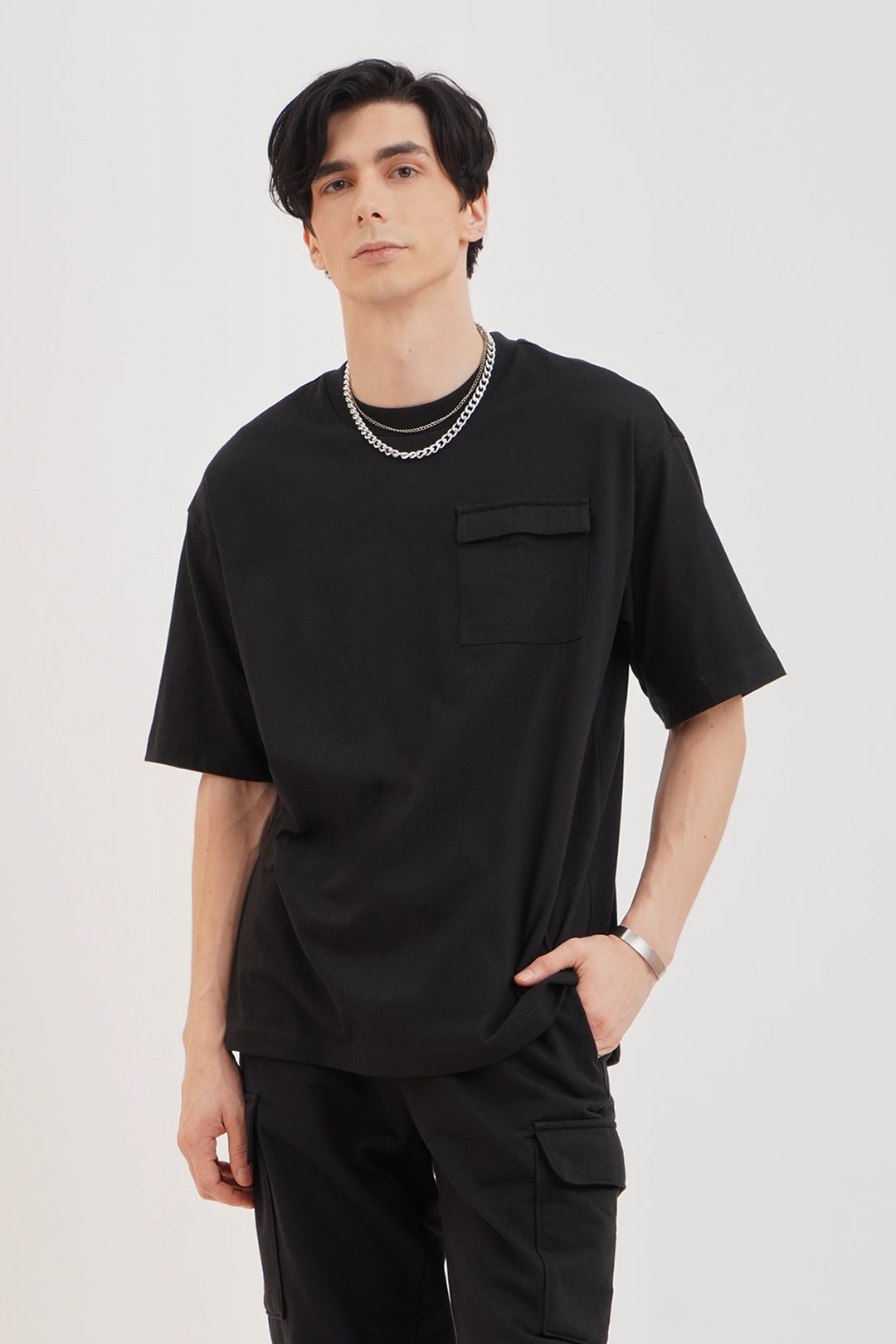 Oversized Fit T-Shirt with Patch Pocket – PENSHOPPE