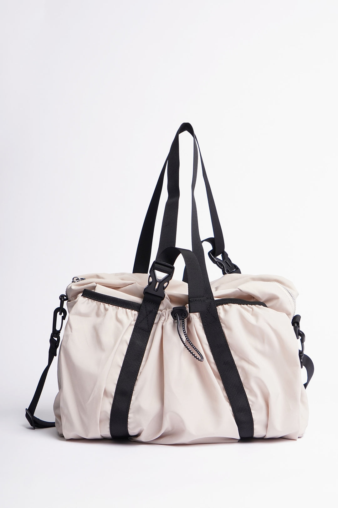 977936-Off White (1).jpg
