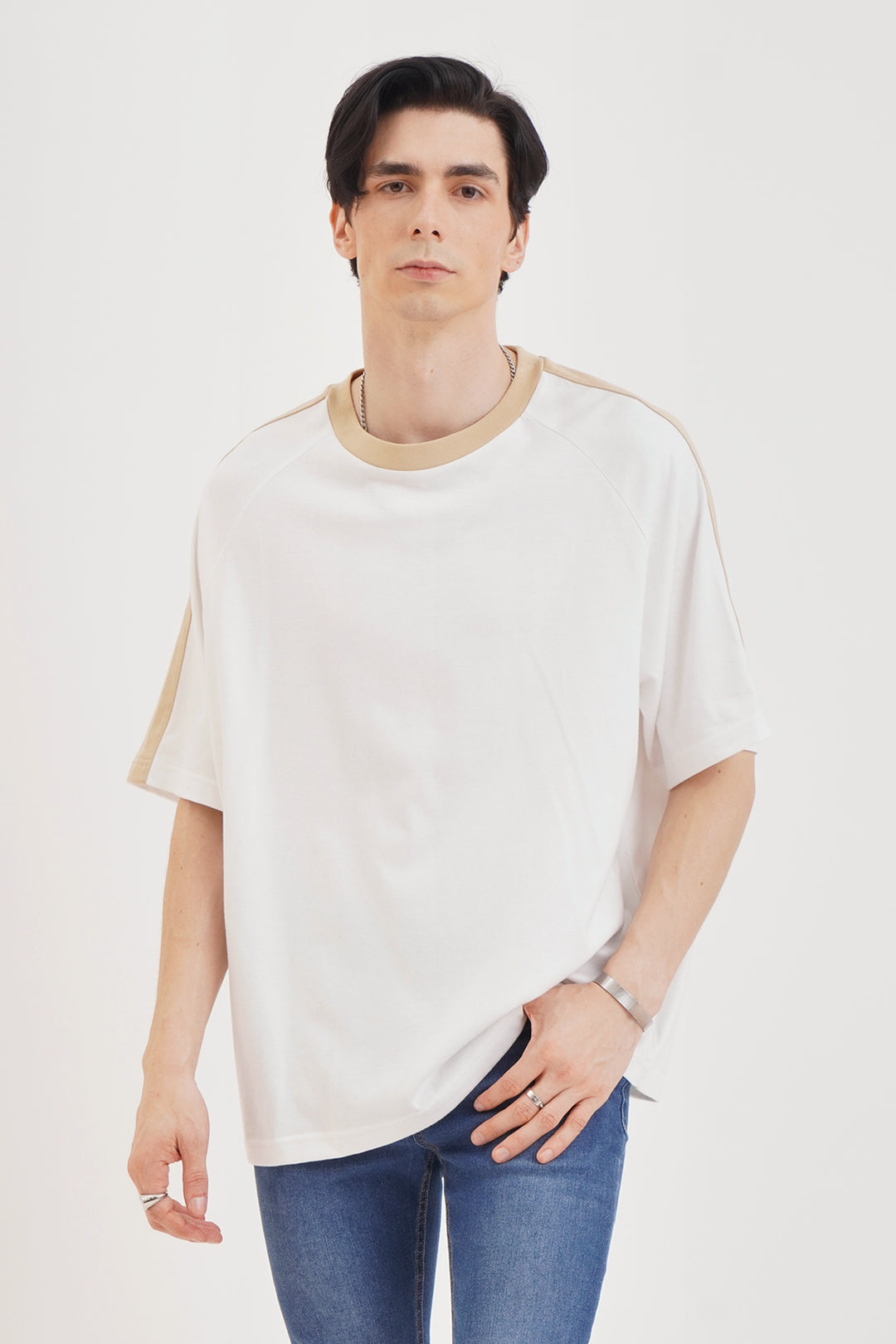 978251-Off White (1).jpg
