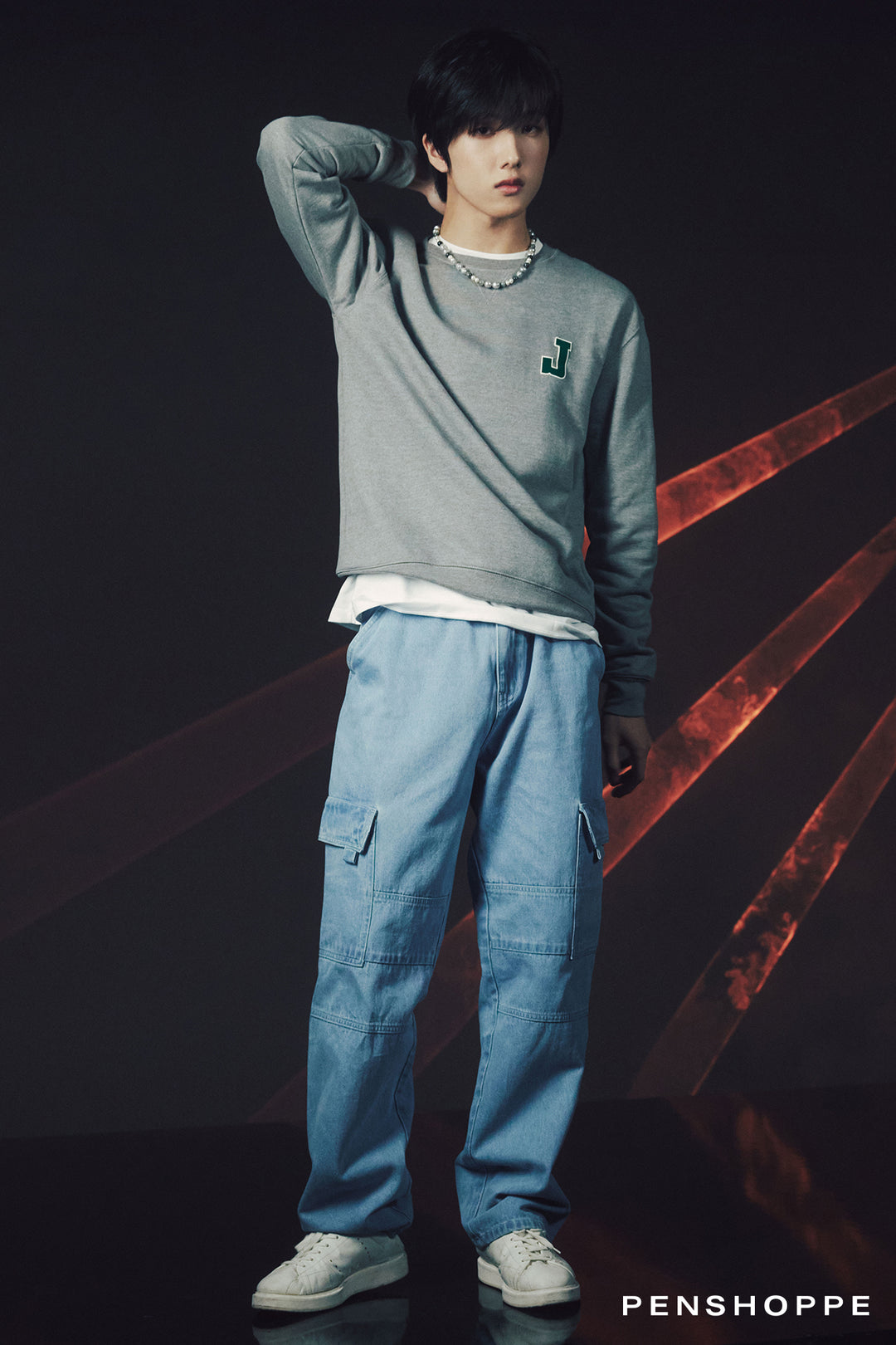 978357-Gray.jpg