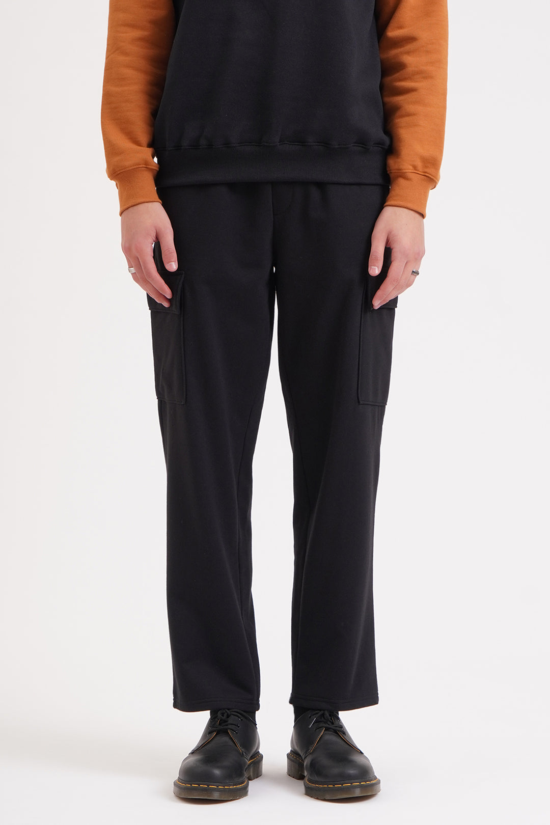978406-Black (1).jpg