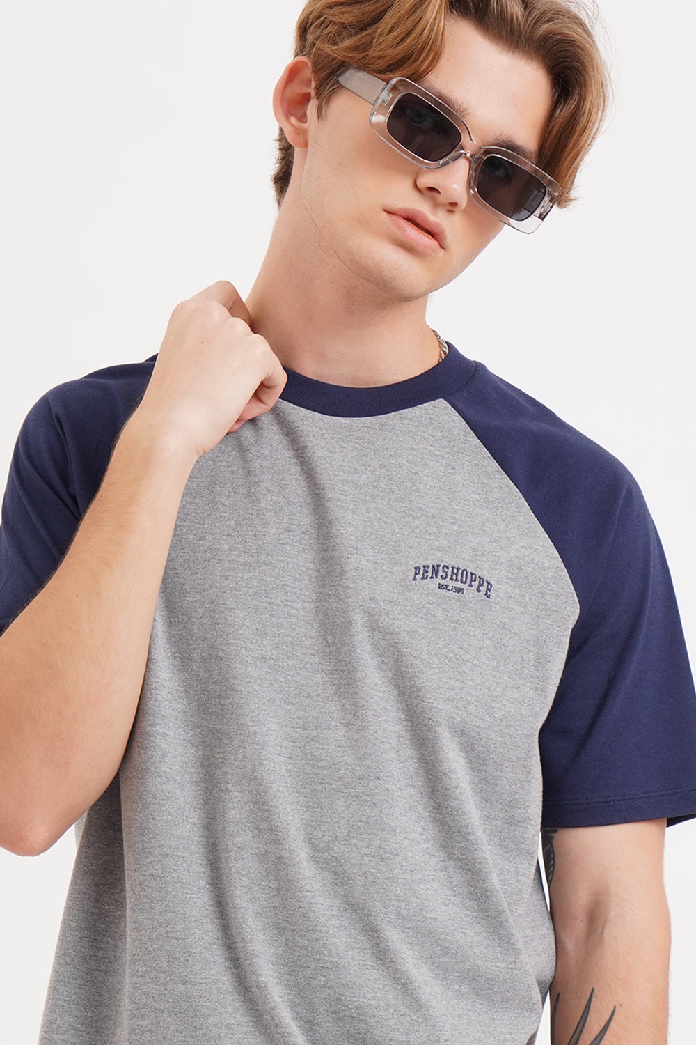 979158-Gray (1).jpg