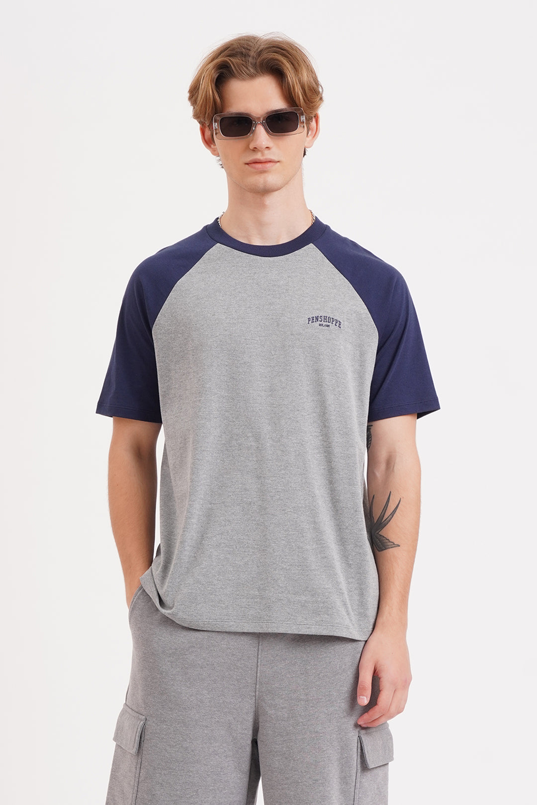979158-Gray (3).jpg